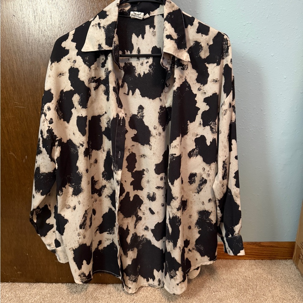 Black and Cream Button Down Shirt